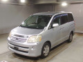 2006 Toyota Noah
