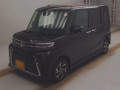 2025 Daihatsu Tanto Custom