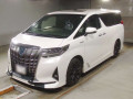 2019 Toyota Alphard Hybrid