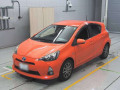 2013 Toyota Aqua