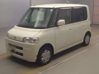 2005 Daihatsu Tanto