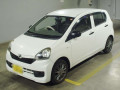 2015 Daihatsu Mira e:S