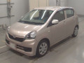 2016 Daihatsu Mira e:S