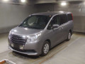 2016 Toyota Noah