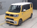 2015 Daihatsu Wake