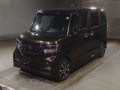 2019 Honda N-BOX CUSTOM