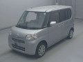 2011 Daihatsu Tanto