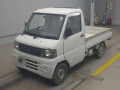 2001 Mitsubishi Minicab Truck