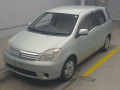 2004 Toyota Raum