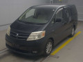 2004 Toyota Alphard Hybrid