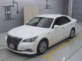 2017 Toyota Crown Hybrid