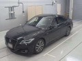 2019 Toyota Crown Hybrid