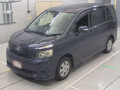 2009 Toyota Voxy
