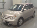 2002 Toyota IST