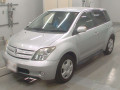 2005 Toyota IST