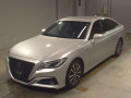 2018 Toyota Crown Hybrid