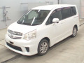 2011 Toyota Noah