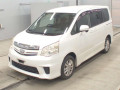 2011 Toyota Noah