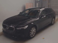 2018 Volvo V90
