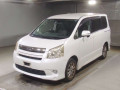 2008 Toyota Noah