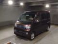 2010 Daihatsu Atrai Wagon
