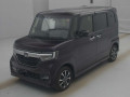 2019 Honda N-BOX CUSTOM