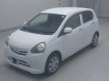 2011 Daihatsu Mira e:S