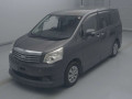 2013 Toyota Noah
