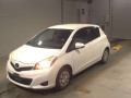 2013 Toyota Vitz