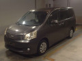 2011 Toyota Noah