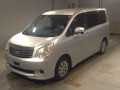 2011 Toyota Noah