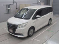 2015 Toyota Noah