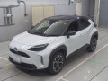 2025 Toyota YARIS CROSS