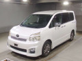 2011 Toyota Voxy