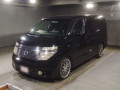 2004 Nissan Elgrand