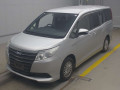 2014 Toyota Noah