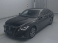 2018 Toyota Crown Hybrid