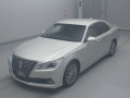 2013 Toyota Crown Hybrid