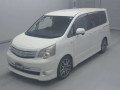 2013 Toyota Noah