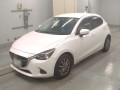 2016 Mazda Demio