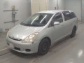2003 Toyota Wish