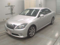 2011 Toyota Crown Hybrid