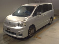 2010 Toyota Voxy