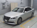 2015 Toyota Crown Hybrid