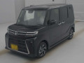 2025 Daihatsu Tanto Custom