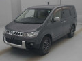 2016 Mitsubishi Delica D5