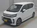 2022 Daihatsu Move Custom