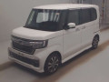 2021 Honda N-BOX CUSTOM