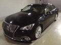 2016 Toyota Crown Hybrid