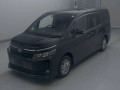 2016 Toyota Voxy